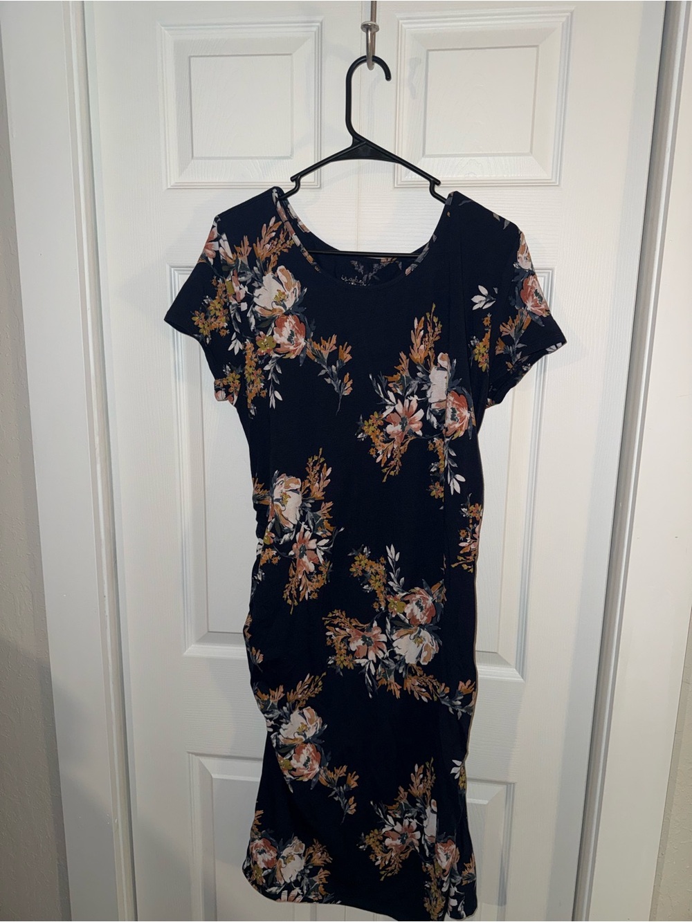 Isabel Maternity by Ingrid & Isabel Navy Floral Short-Sleeve Midi Dress